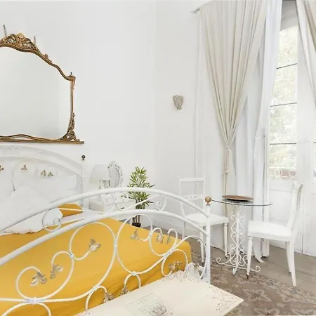 Morosoli Bed & Breakfast *